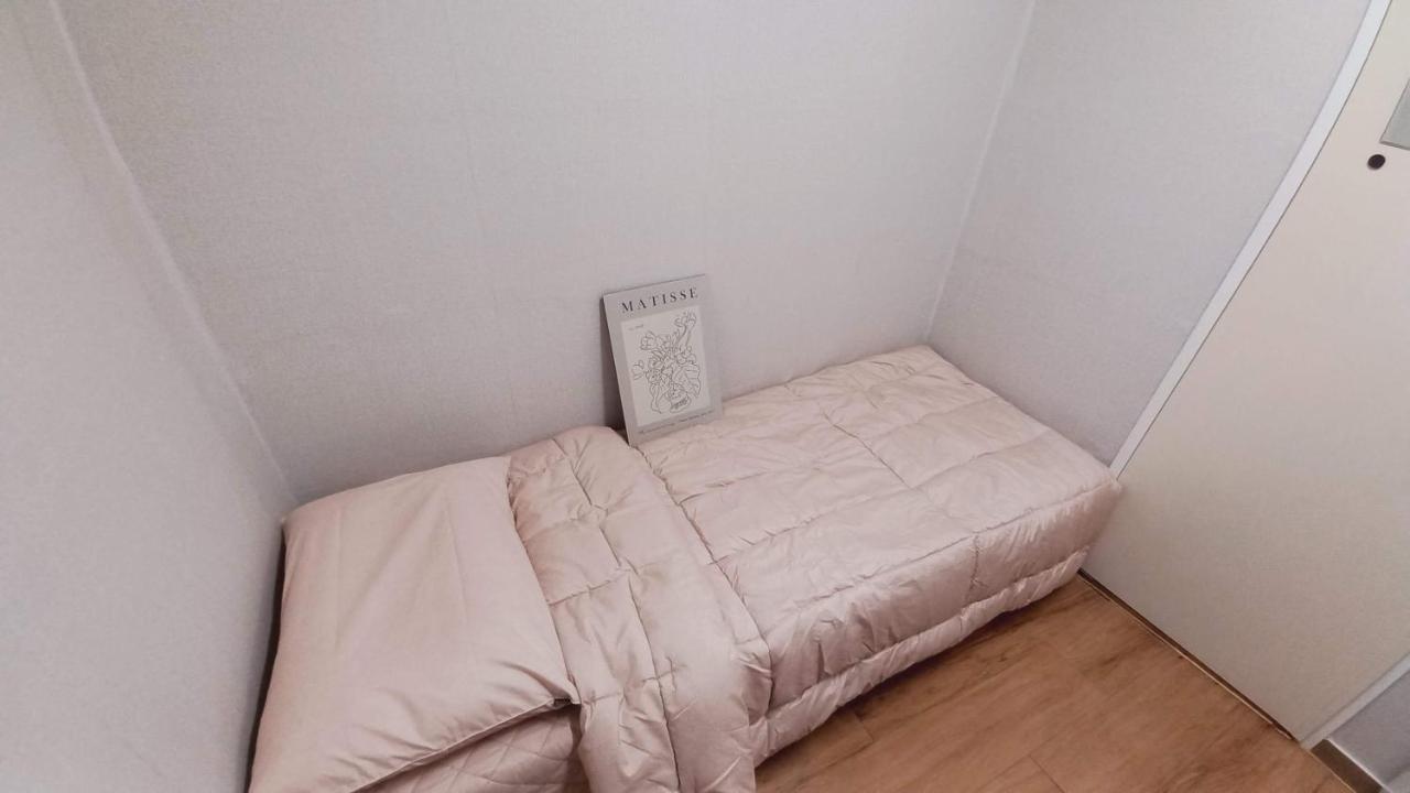Haechi Stay Guesthouse - For Foreigners Only Seoul Exterior photo
